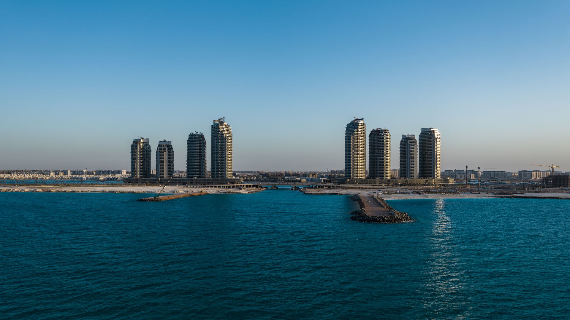 Beachfront towerconstructions