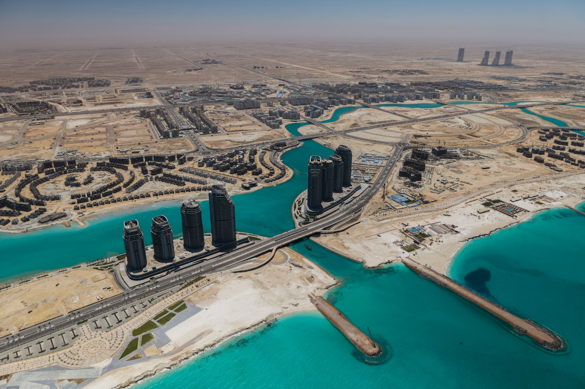 Beachfront towerconstructions