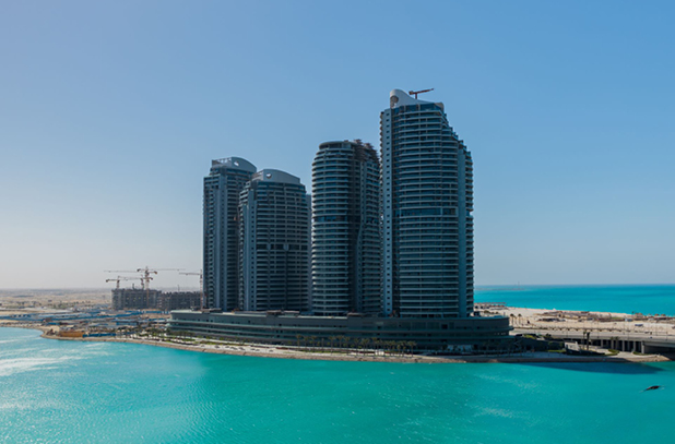 Beachfront towerunit